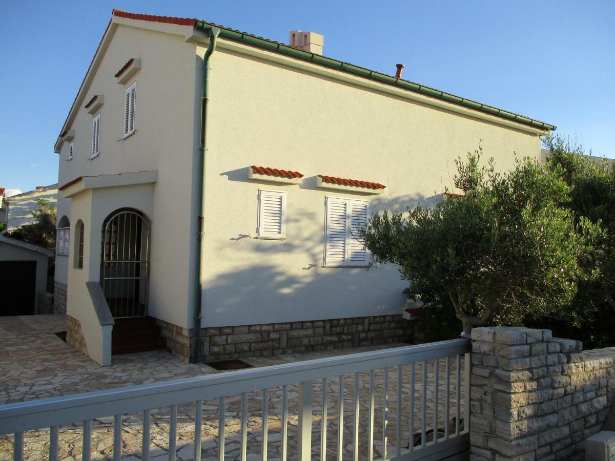 Ferienwohnung-Apartment Bootsliegeplatz Nach Anfrage Povljana Luaran gambar