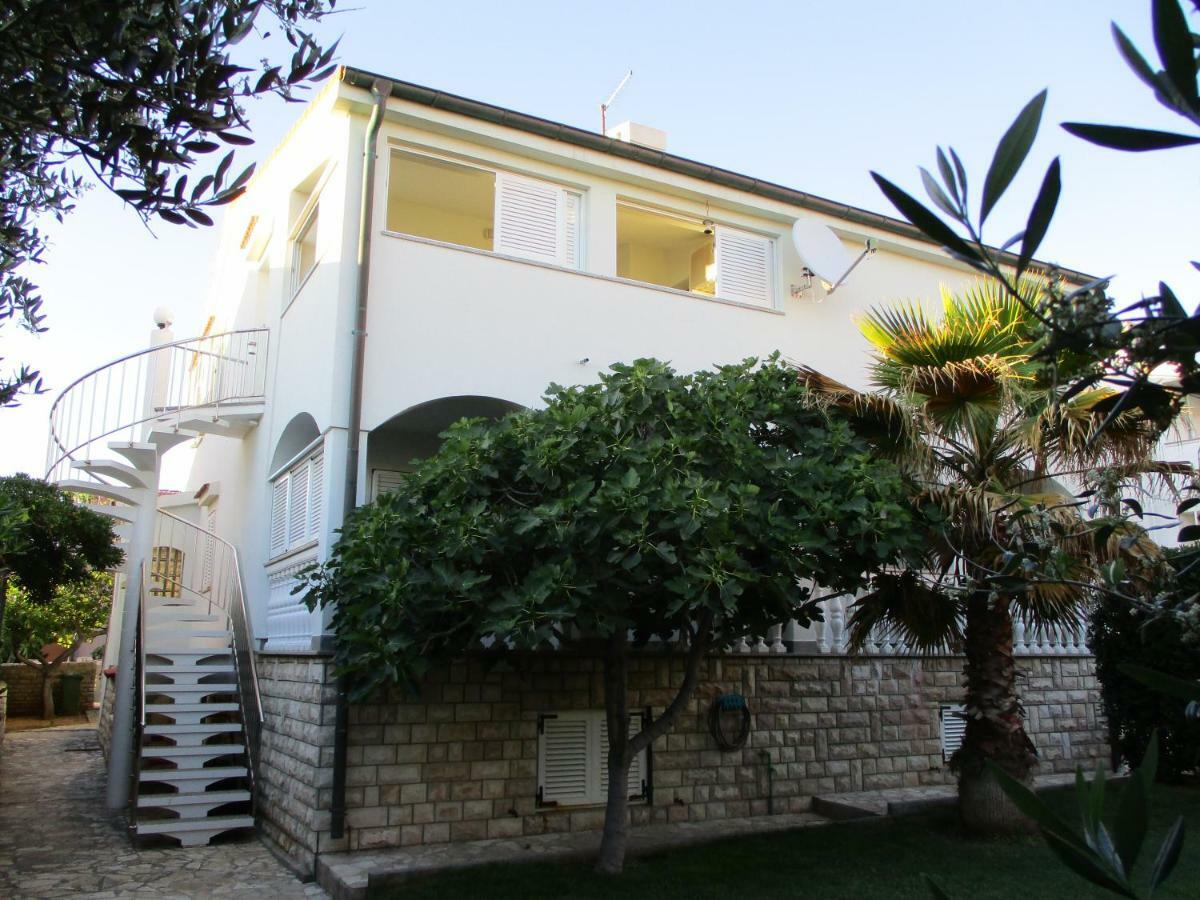Ferienwohnung-Apartment Bootsliegeplatz Nach Anfrage Povljana Luaran gambar